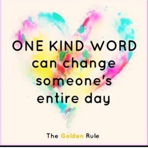 share shows withmendingheart55! Let’s makes some sales! 🥰💚 - Picture 5 of 7